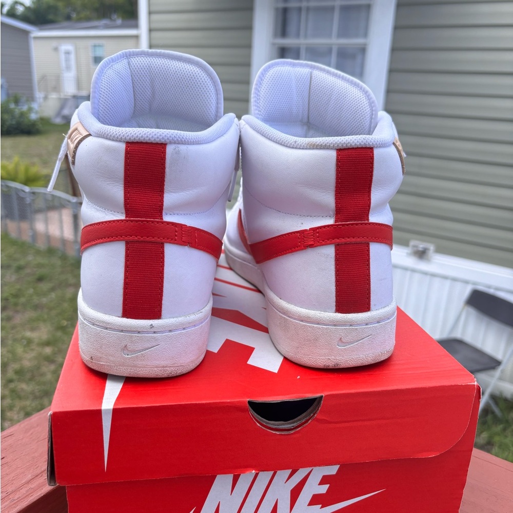 Nike blazers white and red Men’s size 10 (worn) - Picture 3 of 6